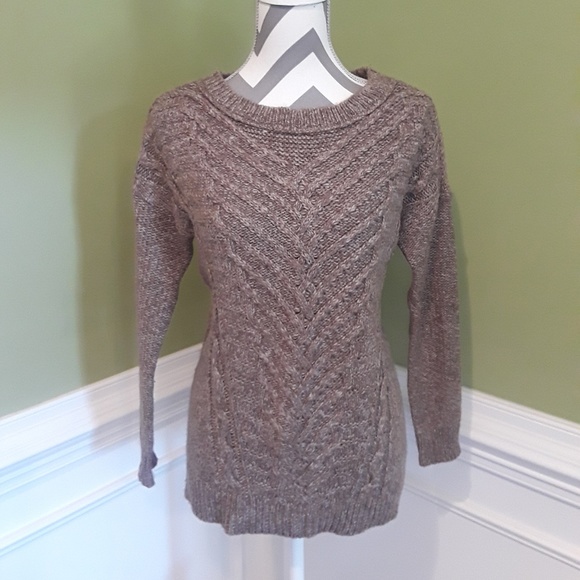 American Eagle Outfitters Sweaters - American Eagle Sweater